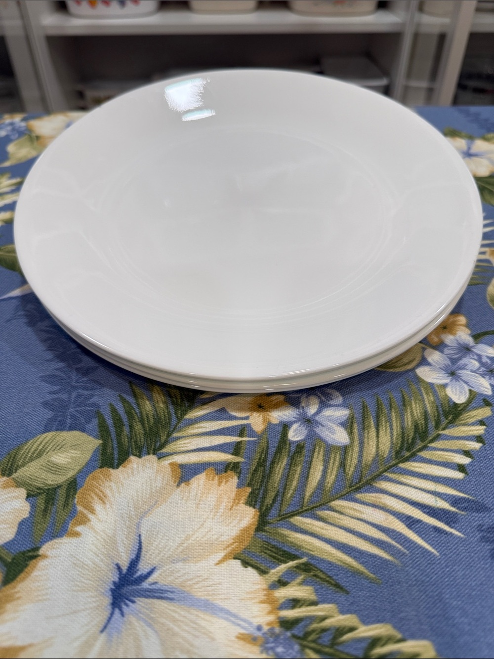 White Corelle dinner plates set of four